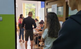 Prezența la vot în Cluj a trecut de 50%! Crește numărul tinerilor la urne: În Cluj-Napoca, procentul celor până în 44 de ani, peste cel al "seniorilor"