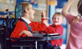 Cluj-Napoca: sprijin financiar în valoare de 600 de lei pentru copiii cu handicap și familiile acestora