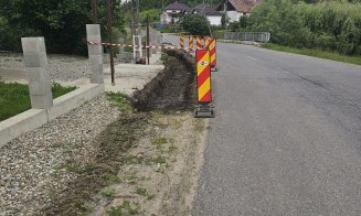 Au început reparațiile pe un important drum județean din Cluj. Se vor instala și noi stații de autobuz