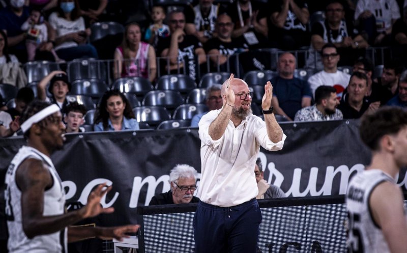 Mihai Silvășan îndeamnă la concentrare după victoria de la Oradea: "Este doar 1-0, nu s-a terminat nimic"