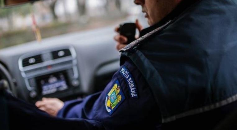 Panică într-o localitate din Cluj: O persoană necunoscută a intrat în curțile oamenilor și i-a amenințat cu moartea dacă nu-i dădeau bani