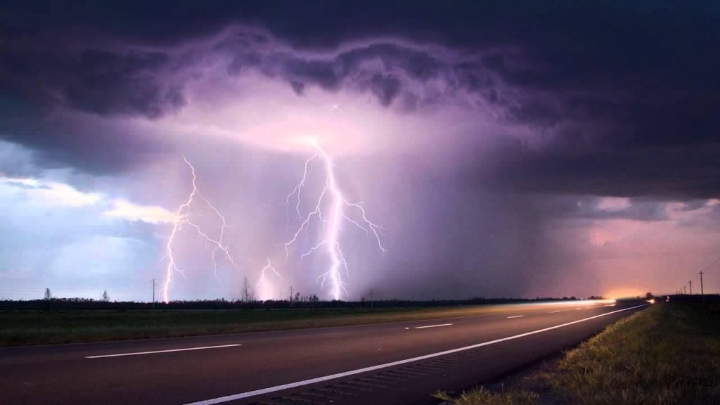 Mesaj RO-Alert pentru mai multe localități din județul Cluj. Avertizare meteo de vijelie și grindină