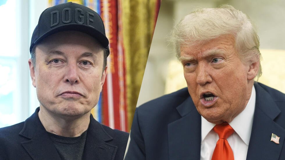 Război total între Trump și Musk. Președintele îl amenință că taie toate subvențiile. Miliardarul vrea destituirea președintelui