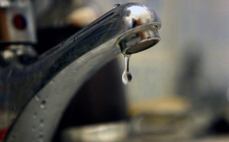 Furnizarea apei potabile, întreruptă sâmbătă pe mai multe străzi din Cluj-Napoca din cauza unei avarii