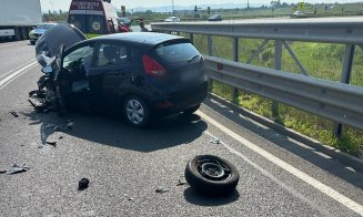 Cum s-a produs accidentul cu trei mașini de pe nodul rutier A3 de la Turda, în urma căruia două persoane au ajuns la spital