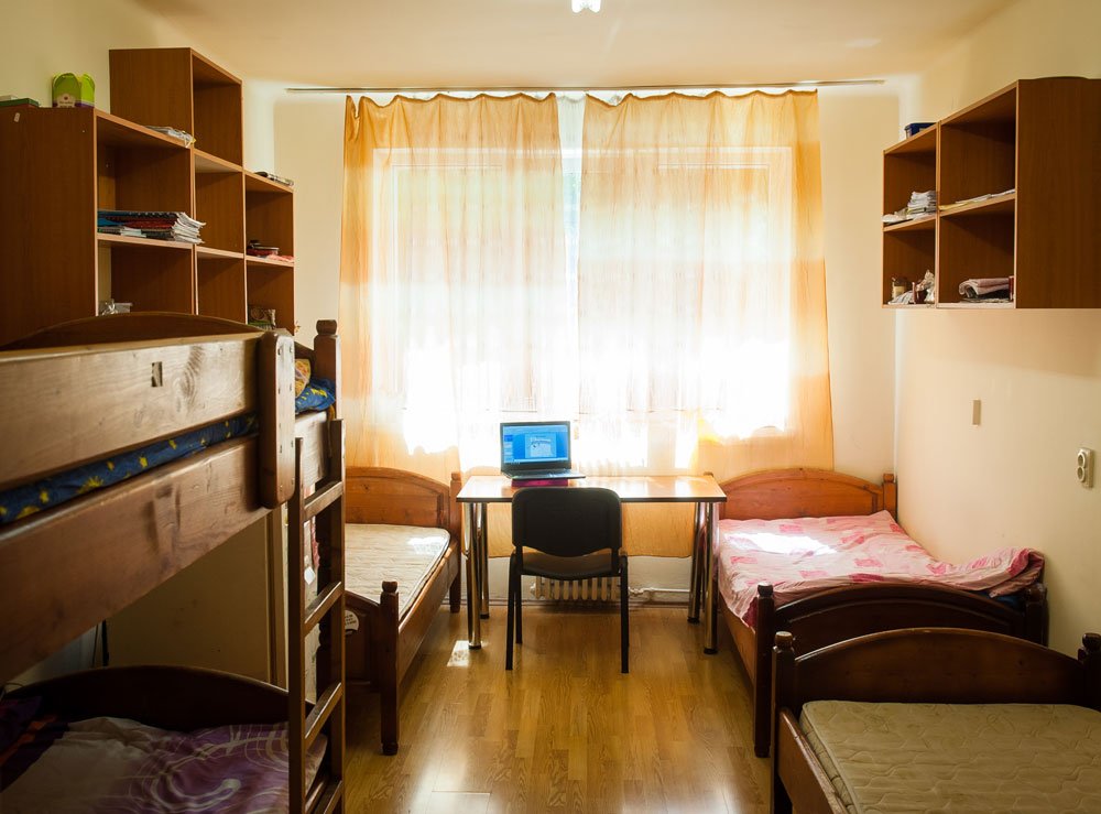 4 cămine, supraetajate în „Hașdeu”. Vor fi câte 4 studenți în cameră