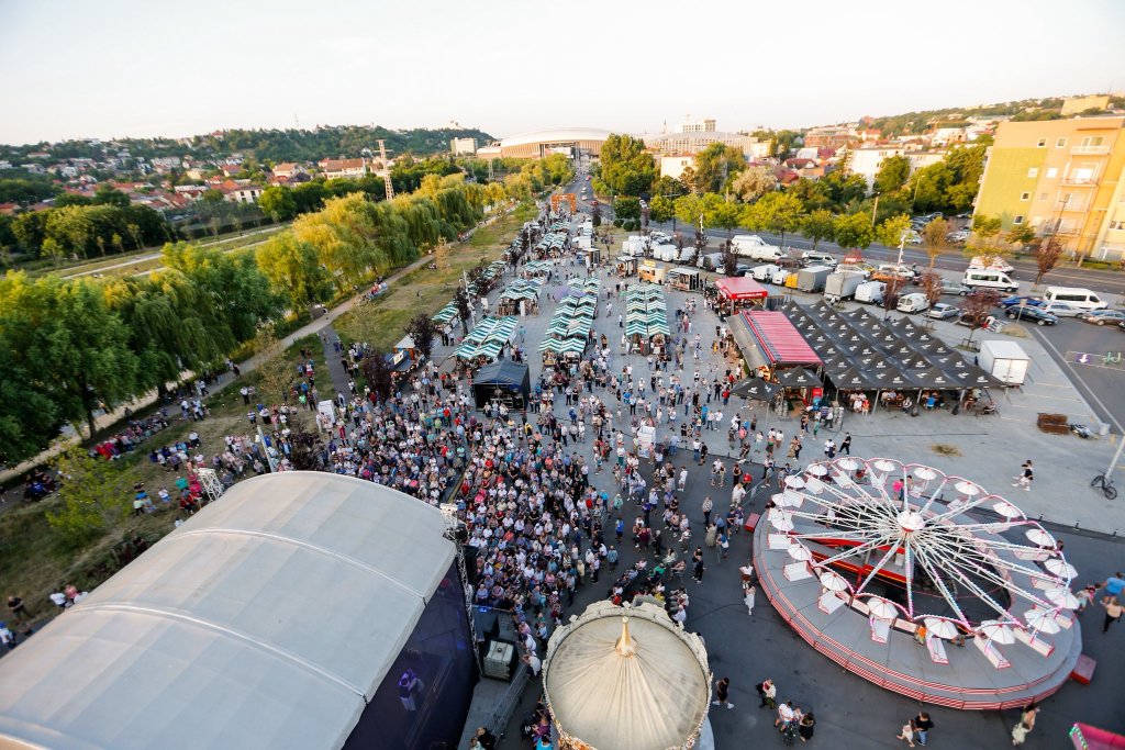 Cum a fost la Târgul „Produs de România” de la Cluj: „Trei zile de poveste, mii de oameni, zeci de artiști și sute de producători”