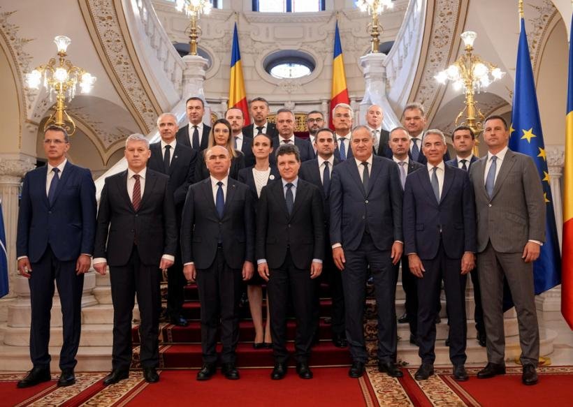 Declarațiile de avere ale miniștrilor. Care sunt cei mai bogați membri ai Guvernului Bolojan. Un clujean, în TOP