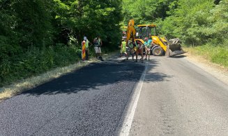 Reparații pe un drum județean din zona de munte a Clujului