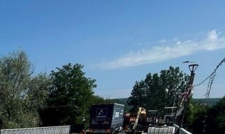Cum merg lucrările la podurile din Dej / Se recomandă utilizarea rutelor ocolitoare