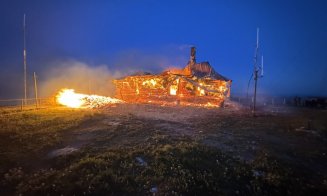 Clujenii: Daţi de ştire când o luaţi de la capăt la Vlădeasa. Oferim o mână de ajutor de la proiectare, până la execuţie, materiale şi altele!