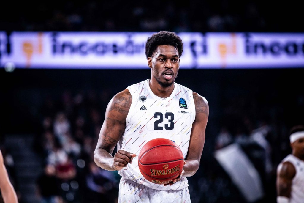 DeShawn Stephens și-a găsit un nou contract. Unde va juca baschetbalistul american