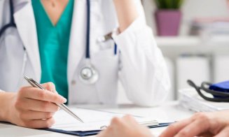 CNAS atrage atenția: medicii care acordă concedii medicale ilegal riscă amenzi de până la 11.000 lei