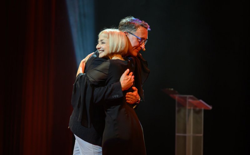 Tudor Giurgiu, la final de TIFF 2025: ''Nu mǎ (ne) așteptam sǎ...vinǎ atâta lume la Amadeus Live, ca Bela Tarr să fie atât de volubil și cald, ca Florin Piersic sǎ fie într-o așa formǎ senzaționalǎ''