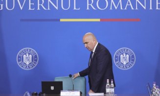 Ce măsuri anunță Guvernul Bolojan în privința burselor. Vor fi două categorii