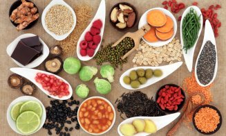 Alimente recomandate pe caniculă. Ce spun specialiștii