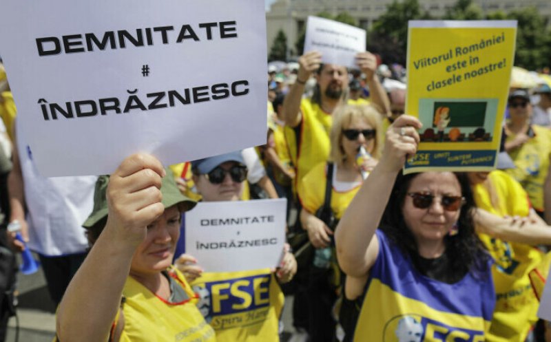 ANALIZĂ | „Valul de reacții și proteste va mai continua o vreme” / Guvernul, „scuturat în mod serios, de la toamnă”