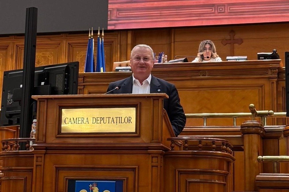 Remus Lăpușan: „Domnule prim-ministru, acum două luni am negociat împreună un program de guvernare. Acel document nu este doar o formalitate”