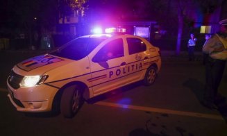 Scandal violent la Câmpia Turzii: o mamă a fost înjunghiată de fiica sa minoră