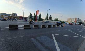 Atenţie! O staţie de bus din Mănăştur a făcut rocada cu staţia de taximetre. Cum staţi cu sprint-ul de pe loc?