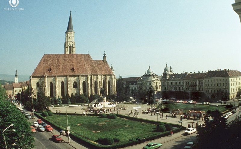 Piața Unirii în anul 1990