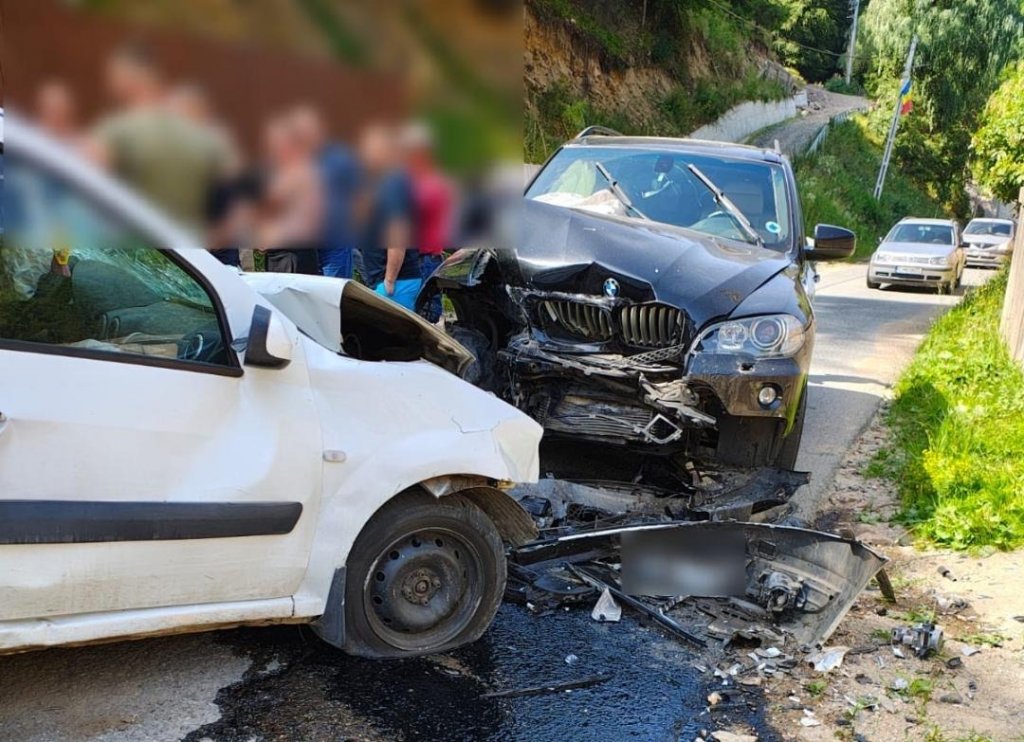 Accident rutier în localitatea Valea Ierii. Un bărbat a ajuns la spital