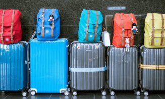 Atenție la bagaje! O companie aeriană low-cost vrea să mărească bonusurile pentru angajații care identifică bagajele supradimensionate