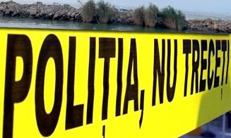 4 turiști au MURIT, inclusiv un copil, după ce o barcă s-a răsturnat la Sulina, pe Dunăre. Era interzisă navigația