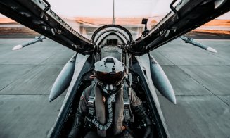 Forțele Aeriene Române angajează și face recrutări: "Ești pregătit să îți depășești limitele?"