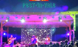 S-au mutat din Cluj la Breb, cel mai instagramabil sat din România și casă a Regelui Charles. Au recondiționat case tradiționale și acum fac festival - Fest în Vale