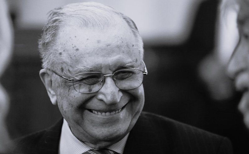 7 august, declarată zi de doliu național în memoria fostului președinte Ion Iliescu