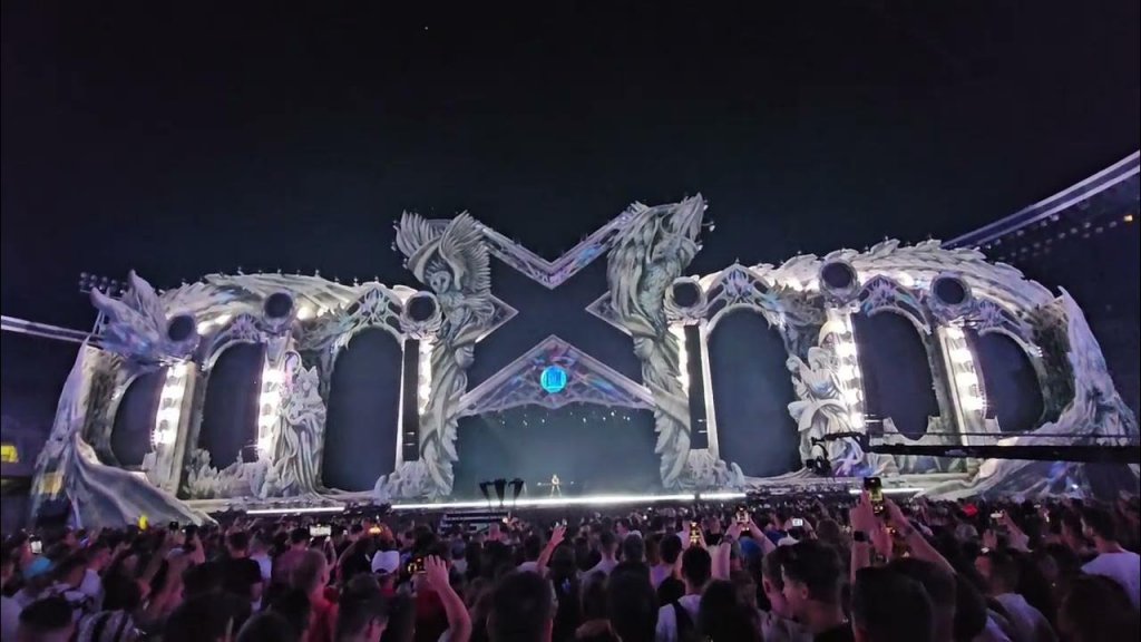 UNTOLD 2025: Anyma, show de zile mari, dar fani dezamăgiți: “Robotul” nu a mai ajuns la Cluj