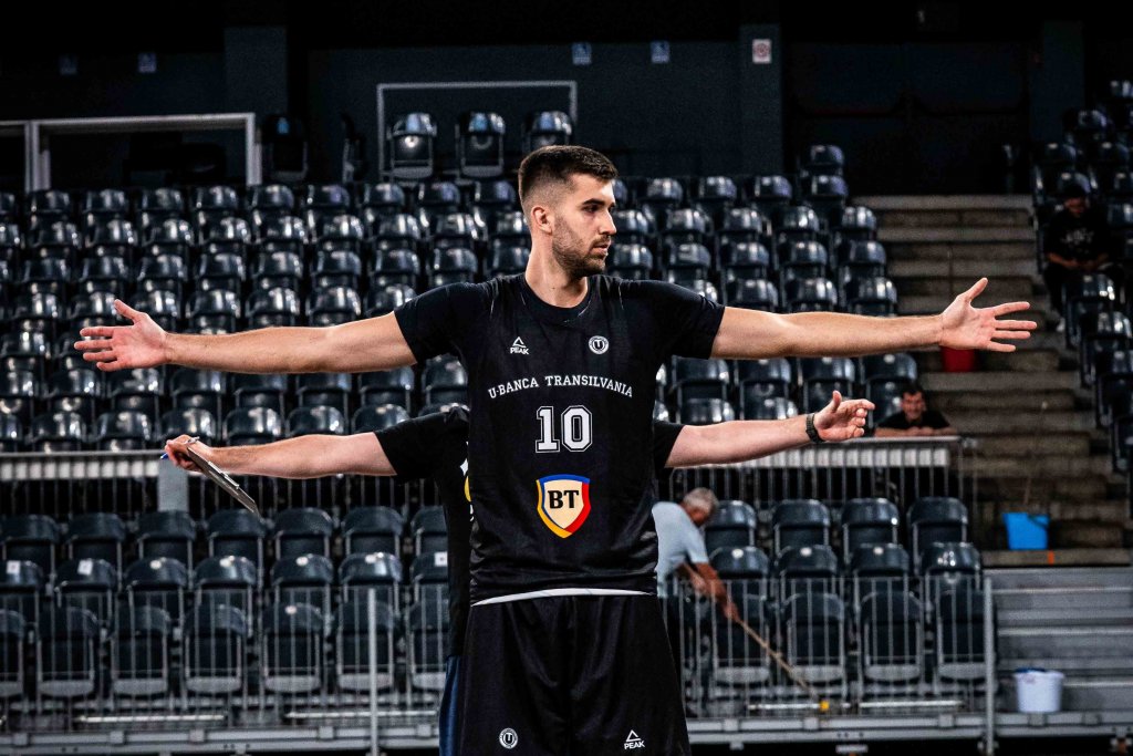 Dusan Miletic, nerăbdător să cunoască fanii clujeni: "Toată lumea a spus că sunt uimitori"