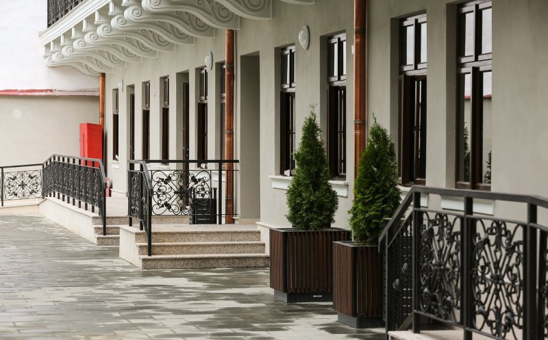 Boc, în control la școlile din Cluj-Napoca modernizate prin PNRR. Stadiul lucrărilor la Școala „Ioan Bob”
