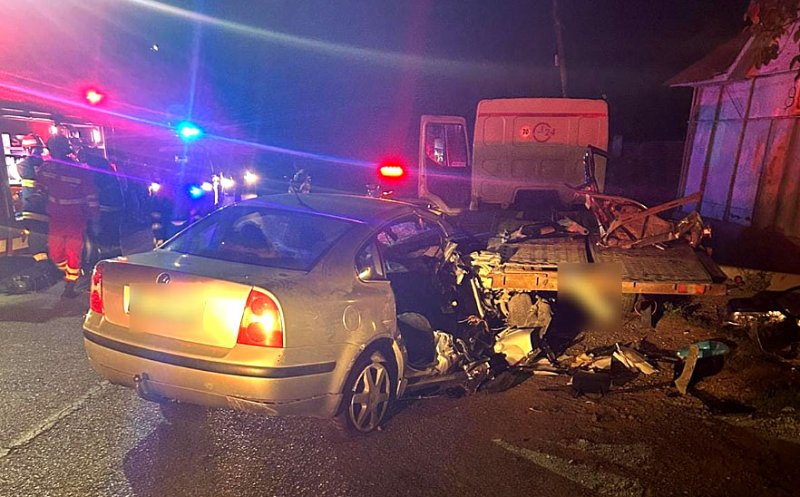 ACCIDENT MORTAL noaptea trecută în județul Cluj / O victimă la spital, alta cu leziuni incompatibile cu viața