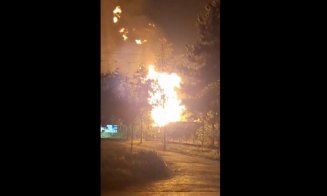 Explozie puternică din cauza unei pungi de gaze descoperită în timpul unor lucrări / S-a format un crater uriaș