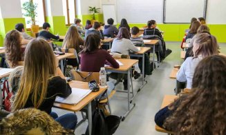 Școli insuficiente în zona metropolitană a Clujului. Boc: ''La Ghibu, 38% din elevi provin din afara municipiului''