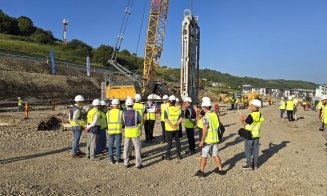 Constructorii METROULUI din Cluj-Napoca au dat peste rocă vulcanică. Tarcea: ''se sparge foarte greu, e nevoie de 10 ore''