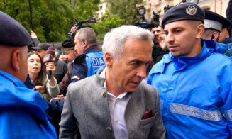 Zeci de persoane, inclusiv Călin Georgescu și Horațiu Potra, trimise în judecată pentru tentativă de comitere a unor acțiuni împotriva ordinii constituționale