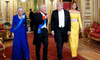 Melania Trump, bombă sexy, la dineul regal din Marea Britanie. Cu umerii goi, în fața regilor, la Palatul Windsor