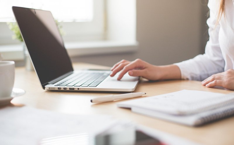Angajatorii au timp până la sfârșitul anului să treacă la Reges Online. Termenul de înscriere, prelungit