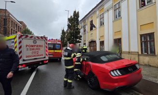 Tragedie în centrul Clujului: Copilul de 12 ani, lovit violent de o mașină, a fost dus la spital inconștient. Mama lui a suferit un șoc puternic