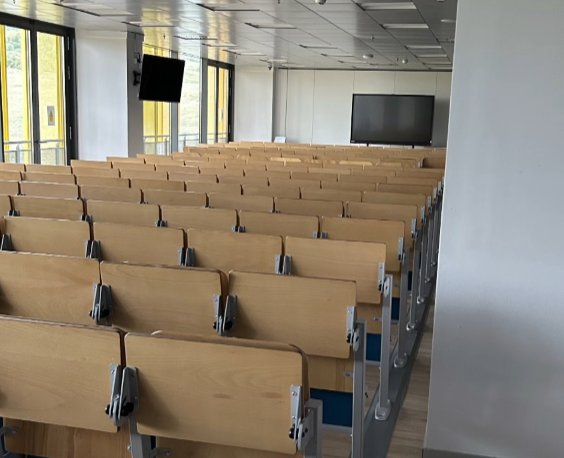 Boicot: Studenții Facultății de Matematică și Informatică de la UBB refuză să mai meargă la CREIC