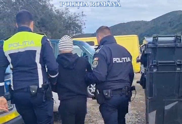 Urmărit național prins la Târgul de la Negreni