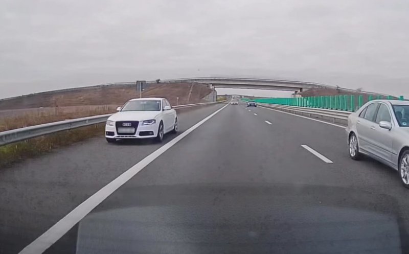 Pericol pe autostradă surprins de o clujeancă: un șofer a depășit pe banda de urgență cu viteză amețitoare. "Am trimis filmarea la poliție”