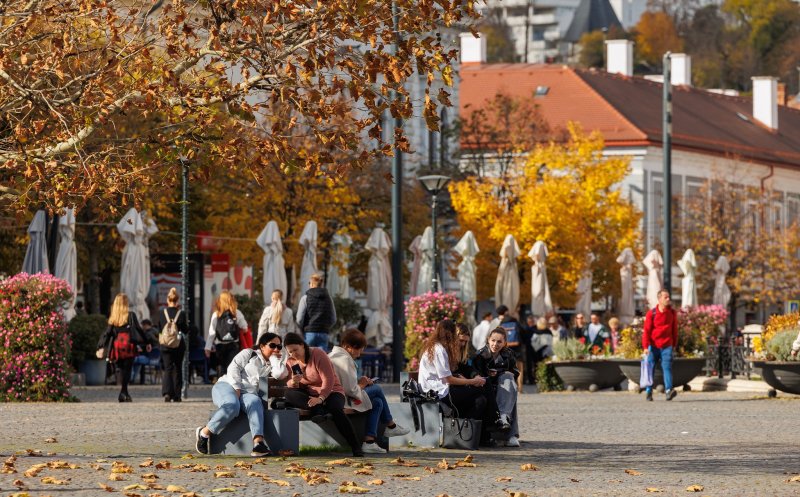Ce se întâmplă cu joburile din Cluj. Tinerii spun că piața e blocată: „E recesiune” / „E full. Nu sunt suficiente locuri de muncă pentru câți sunt în oraș”