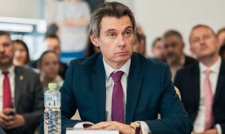 Consilierul local din Florești, Daniel Meze, acuzat că a agresat mai mulți elevi într-un hotel. Polițiștii au deschis dosar penal