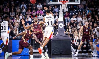 Emoții la cote maxime în Sala Polivalentă. U-BT a câștigat în prelungiri duelul cu Reyer Veneția