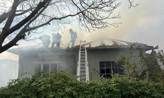 Care a fost cauza probabilă a incendiului violent de pe strada Iancu Jianu din Cluj. Două persoane au primit îngrijiri medicale