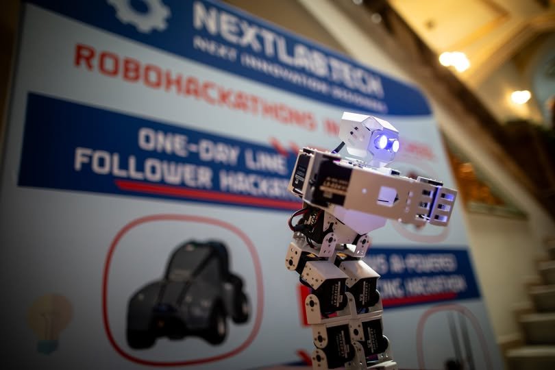 9 elevi din Cluj, calificați la finala națională NextLab.Tech. Părinții s-au implicat în pregătirea copiilor, inclusiv financiar